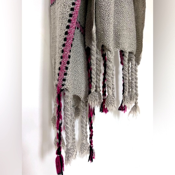 Long Scarf - Picture 3 of 3